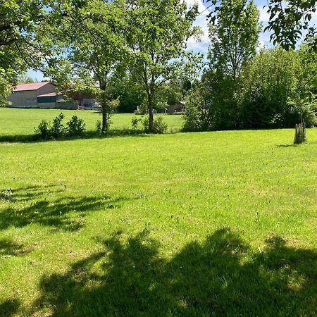Ruhige Ferienwohnung Inklusive Garten Souterrain - Neu Renoviert Lachen Zewnętrze zdjęcie