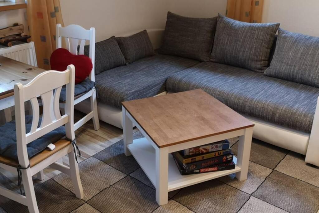 Ruhige Ferienwohnung Inklusive Garten Souterrain - Neu Renoviert Lachen Zewnętrze zdjęcie